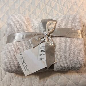 Barefoot Dreams 45” x 60” Cream Knit Throw